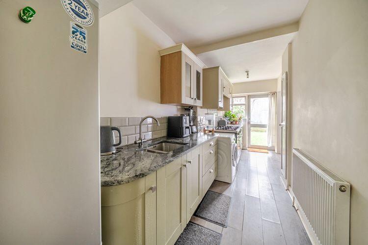 House in London - View 5