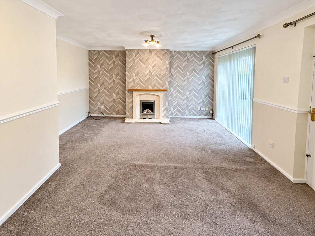 House in Stoke-on-Trent - View 3