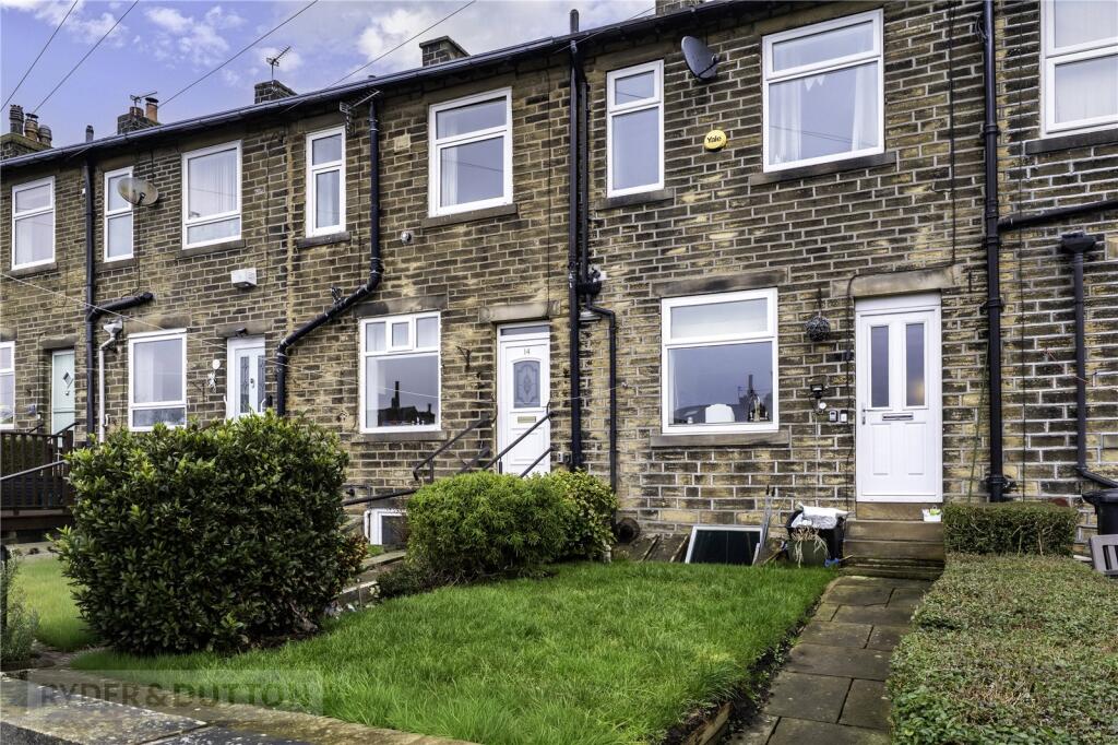 2-bed terraced on Hill Crest Avenue, Sowerby Bridge, West Yorkshire, HX6, £180,000
