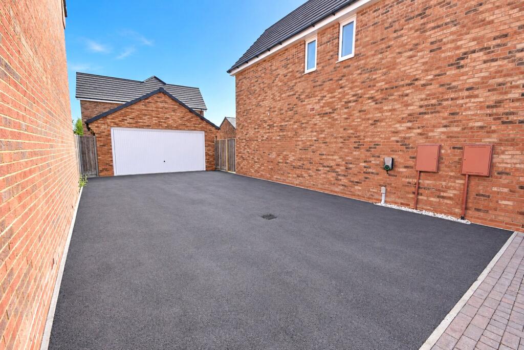 House in Milton Keynes - More