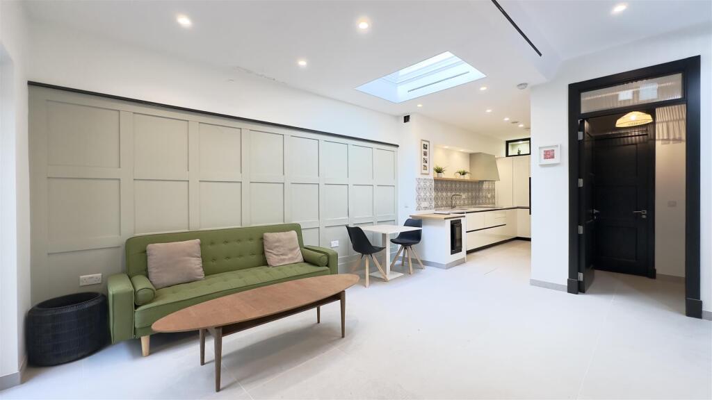 Main image of property: Town, Gibraltar, Gibraltar