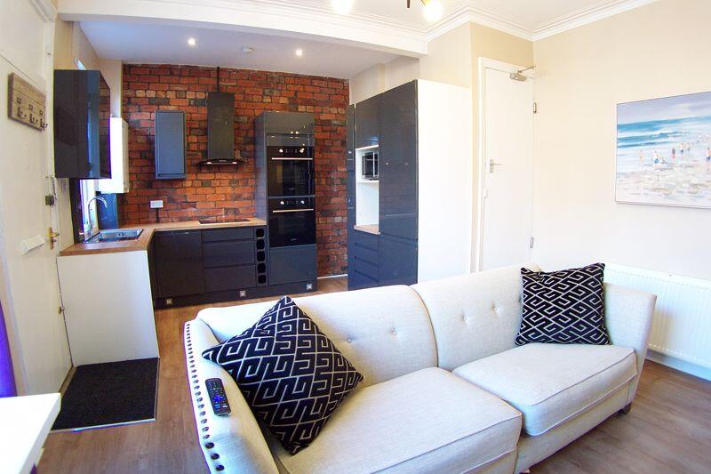 House in Leeds - View 3