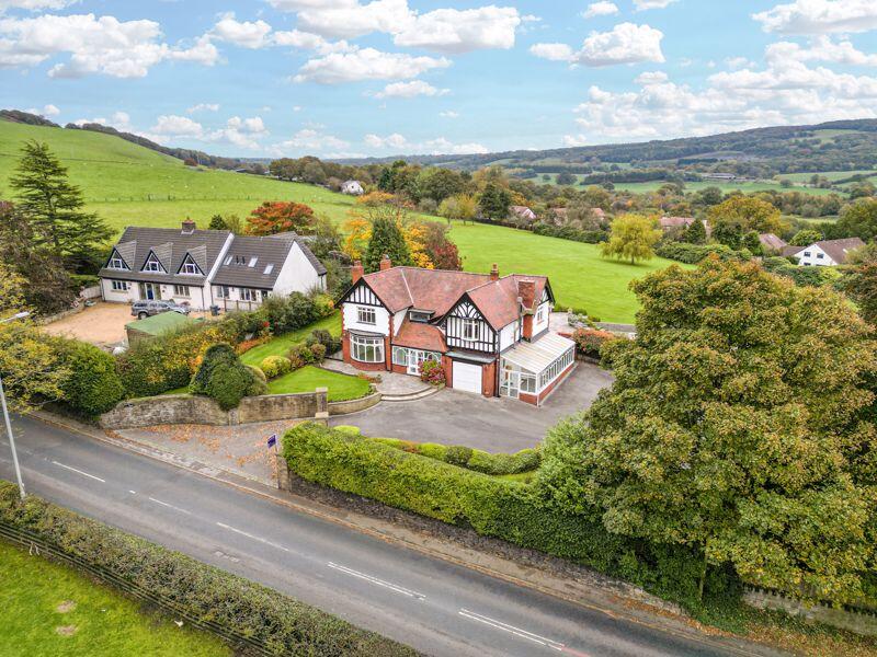 Main image of property: The Gables, Parbold Hill, Parbold, WN8 7TQ