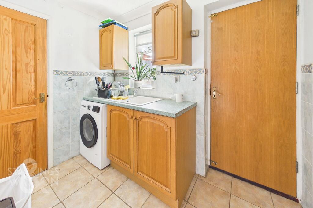 Valley View Crescent, Costessey, Norwich - More