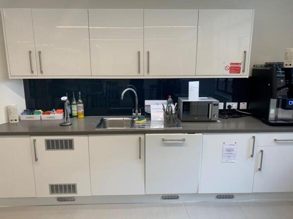 3rd Floor  Kitchen Units etc.JPG