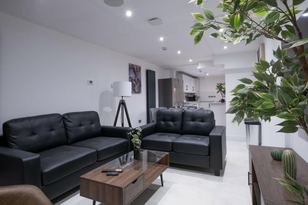 Main image of property: Kirkby Street, Lincoln, Lincolnshire, LN5