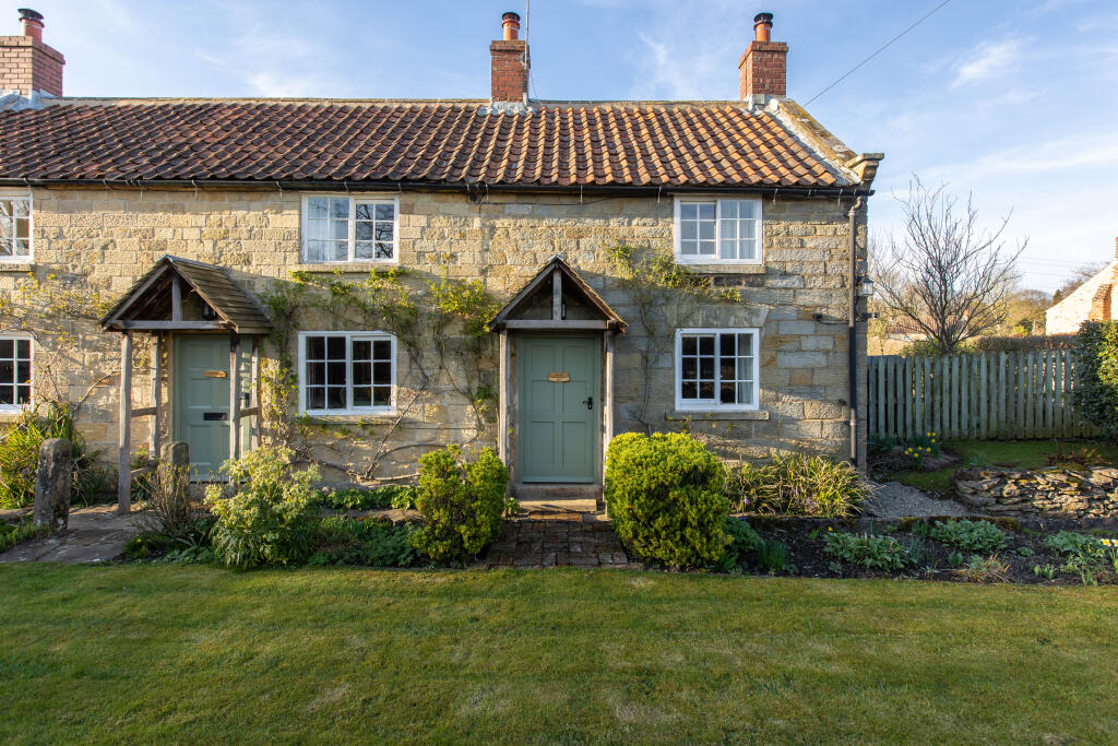 3-bed house on The Old Watchmakers Shop and Corner Cottages, Cropton, Pickering, North Yorkshire YO18 8HH, £360,000