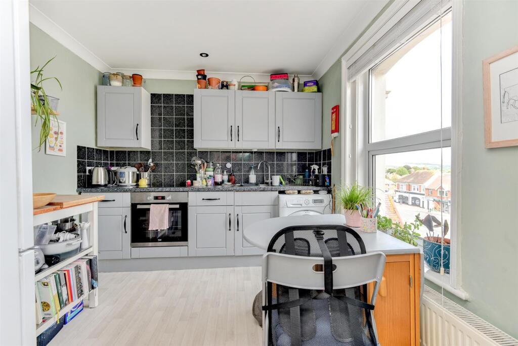 Broadwater Road, Worthing photo 2