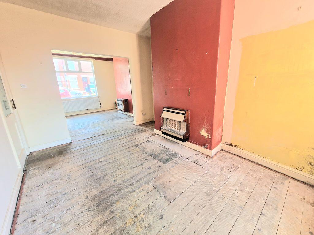 Lower Bents Lane, Bredbury photo 4