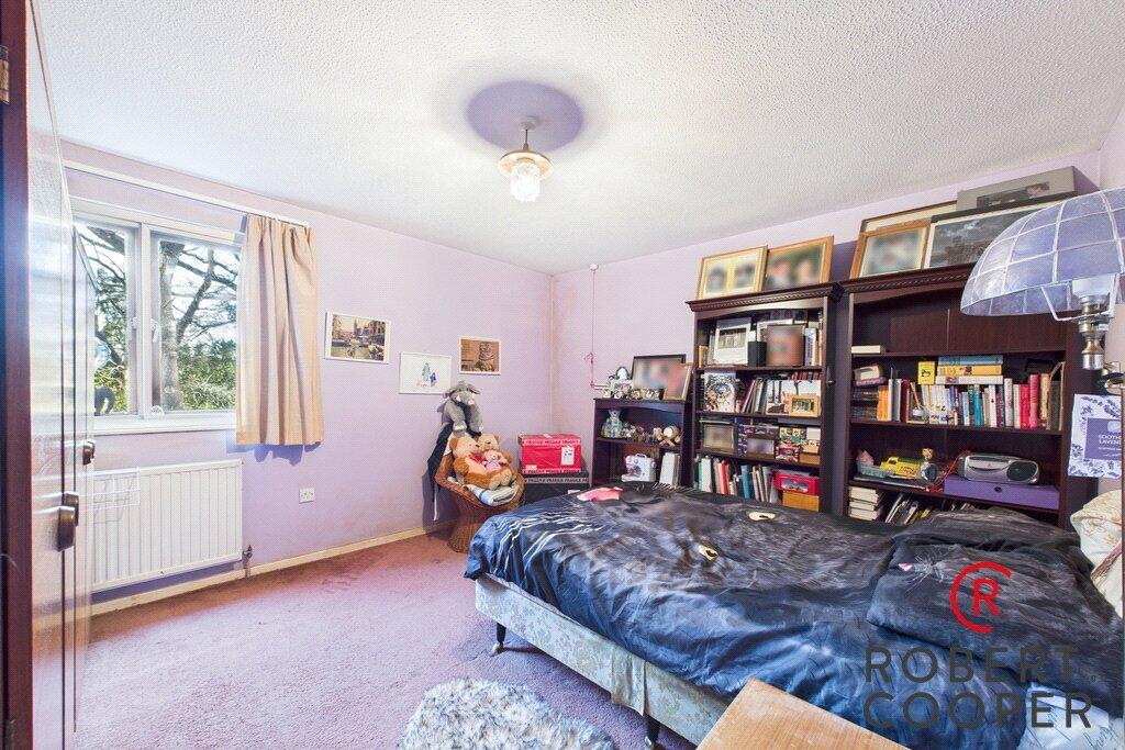 Westbury Lodge Close, Pinner, HA5 photo 4