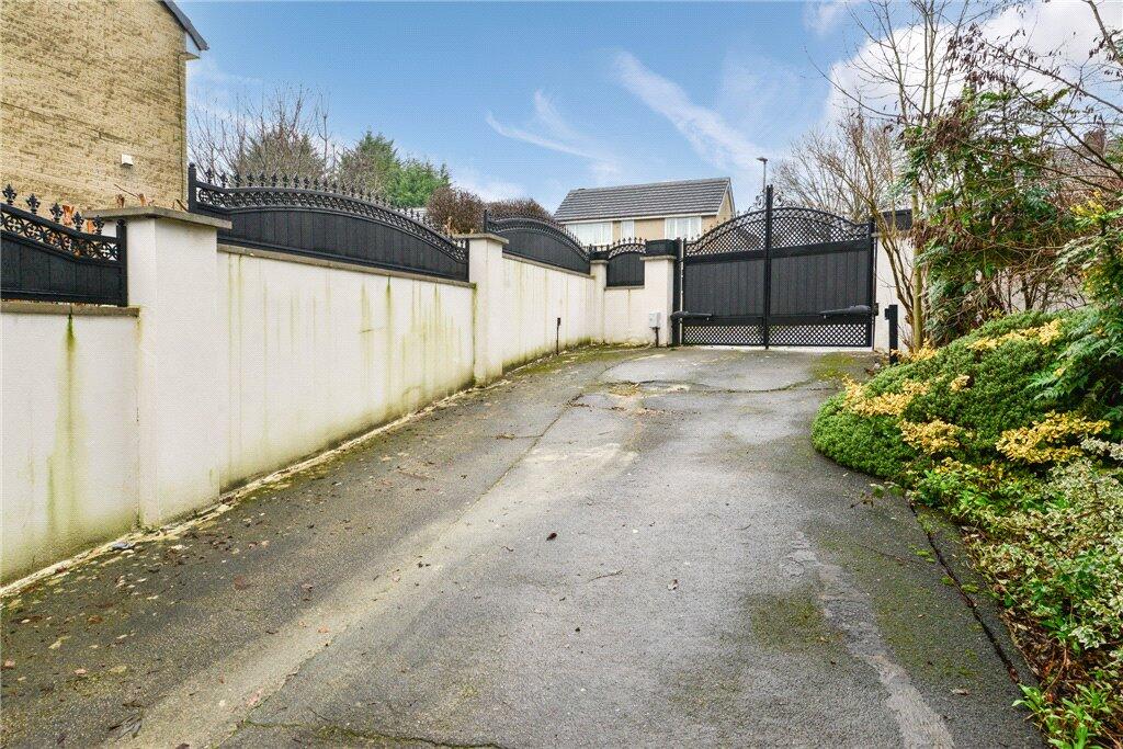 Additional image 19 of Leaventhorpe Avenue, Bradford, West Yorkshire, BD8