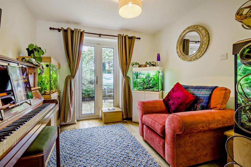 Berry Hill Road, Cirencester photo 3