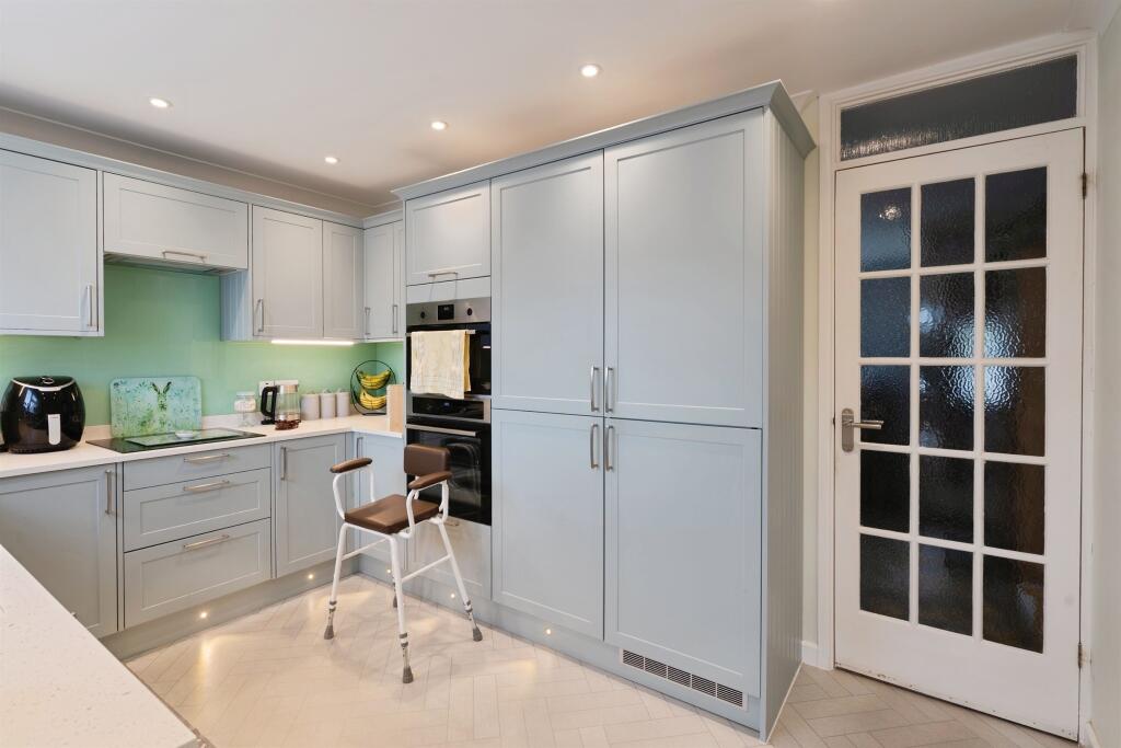 House in Ludgershall, Wiltshire - View 5
