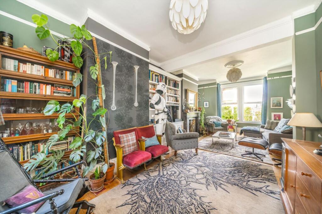 House in London - View 3