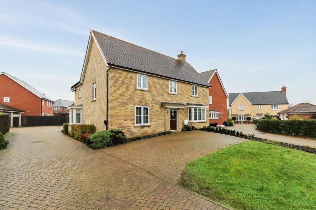 Main image of property: Beehive Lane, Hawkwell, Hockley