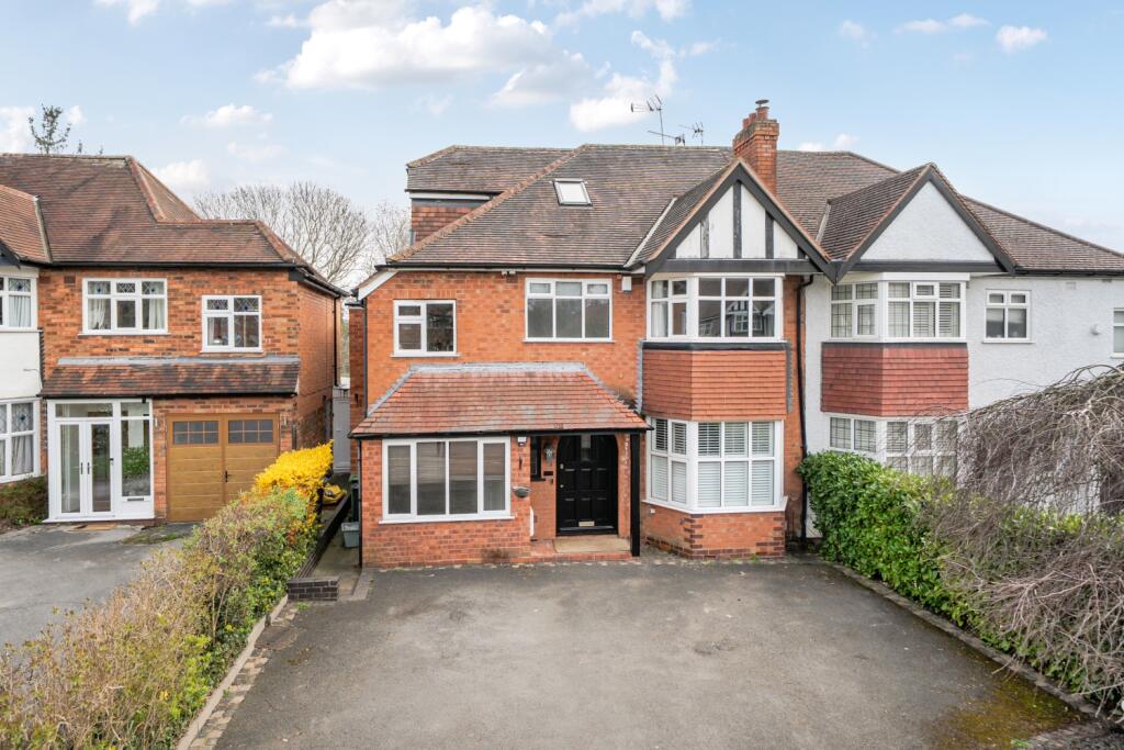 Main image of property: 25 Rectory Gardens, Solihull B91 3RL