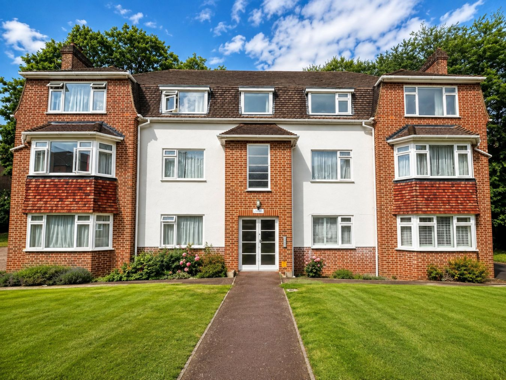 Main image of property: 30 Southend Road, Beckenham, BR3