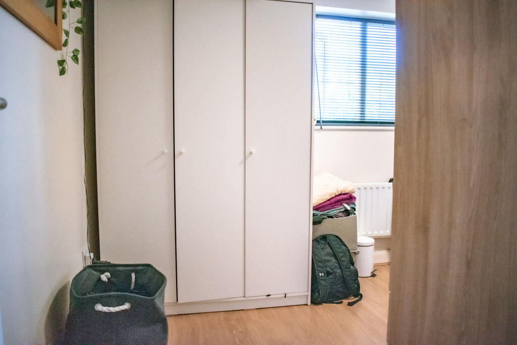 Apartment in Watford - View 4