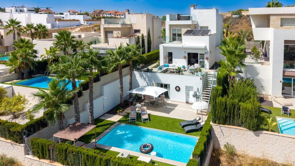 Main image of property: Valencia, Alicante, Benijofar
