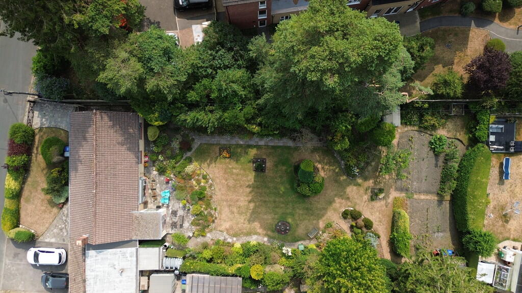 House in Warminster, Henfords Marsh - View 2