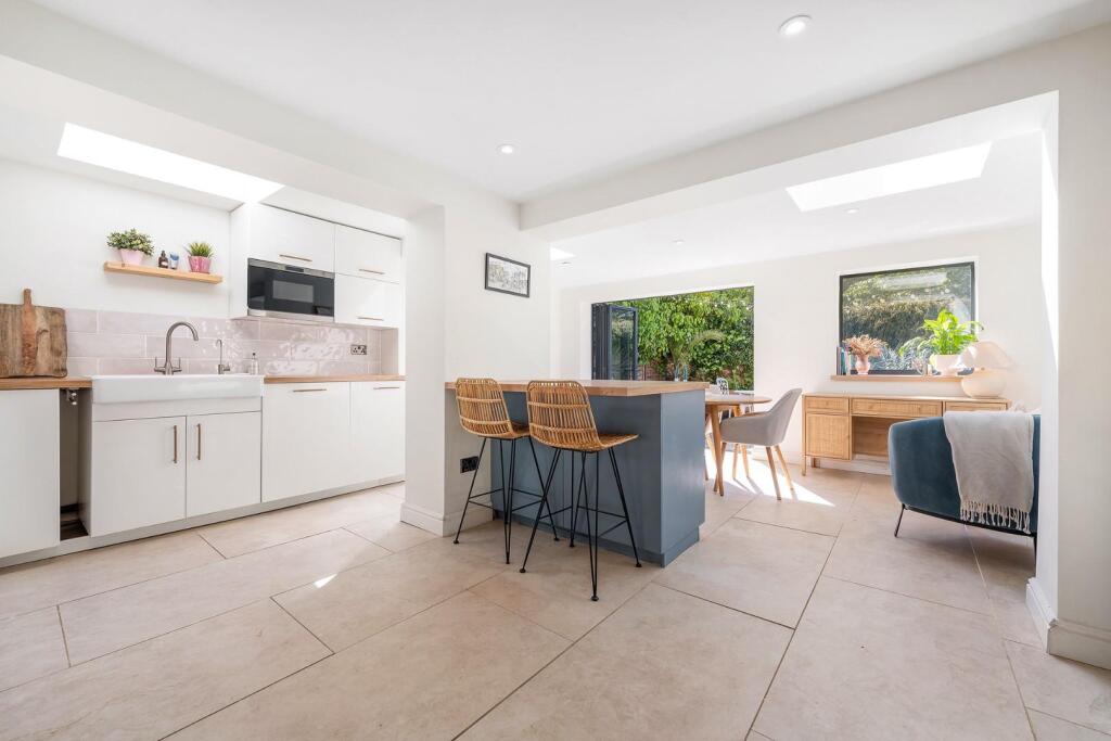 Main image of property: Saltoun Road, SW2