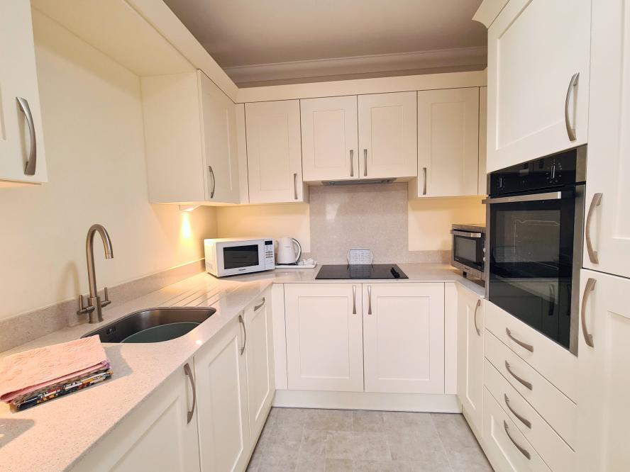East Borough, Wimborne, BH21 1PL photo 4