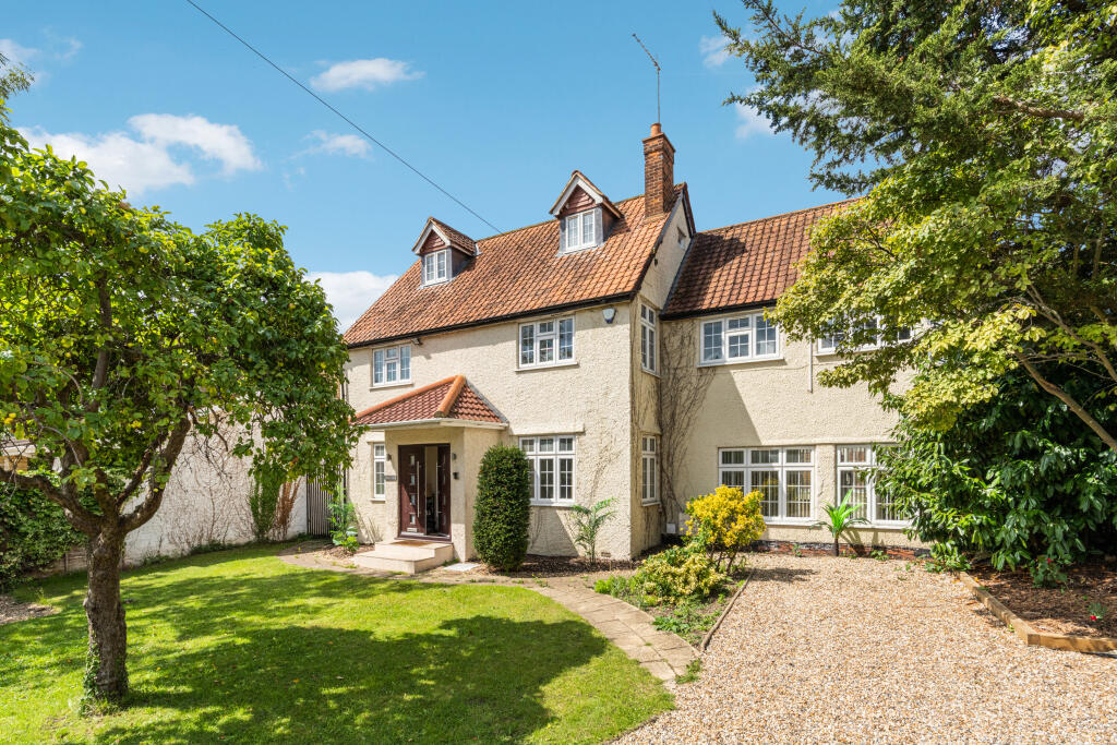 Main image of property: Wexham Street, Slough, SL3