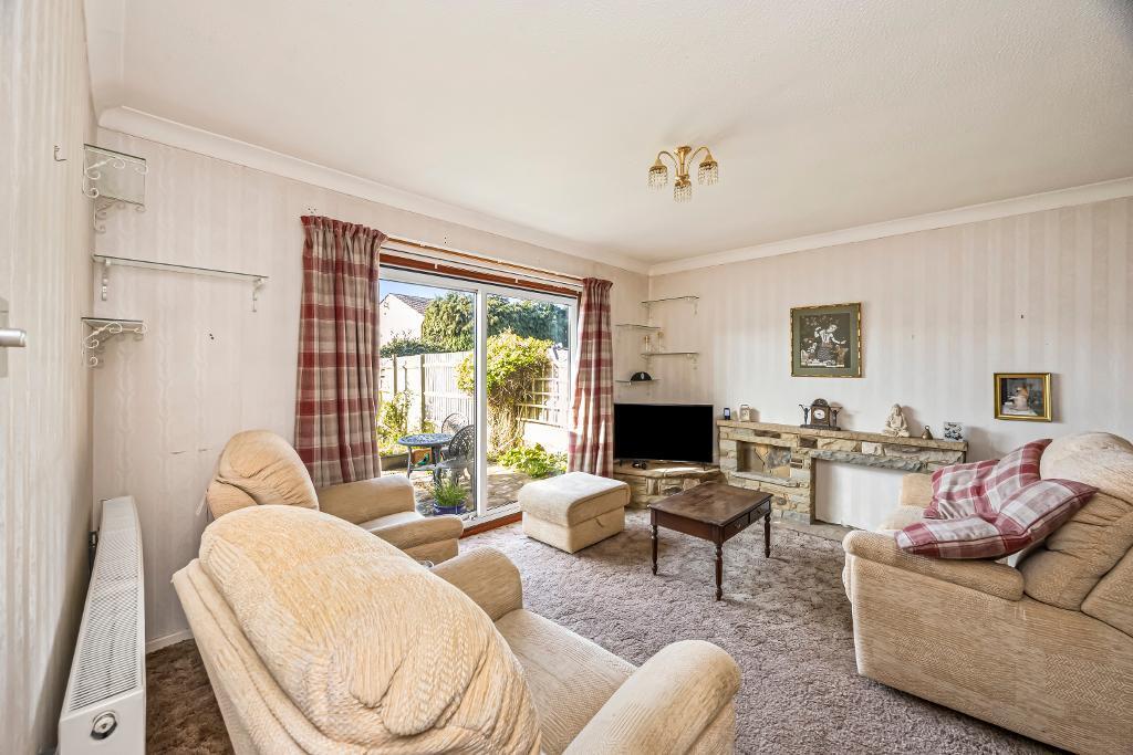 House in Horsham, Upper Beeding - View 2