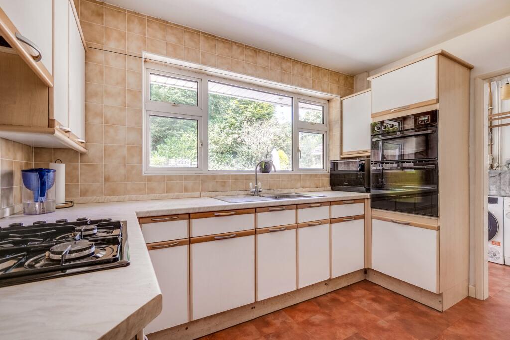 Additional image 14 of Roundabout Lane, Mardley Heath, Welwyn, Hertfordshire, AL6