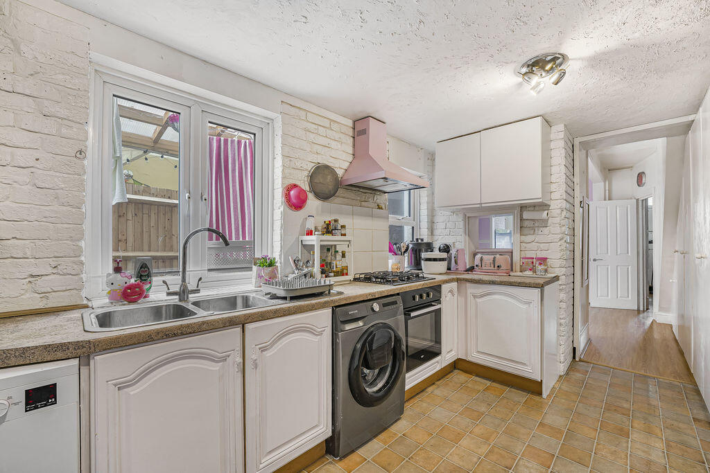 House in London - View 4