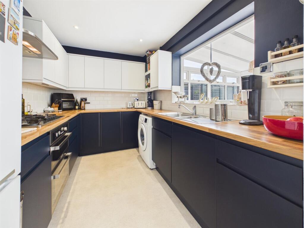Clements Mead, Tilehurst, Reading – pohled 2