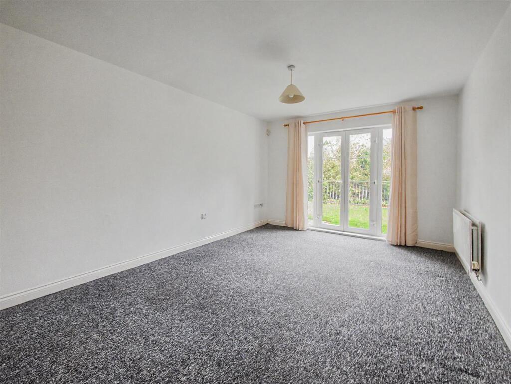 Apartment in Sunderland - View 5