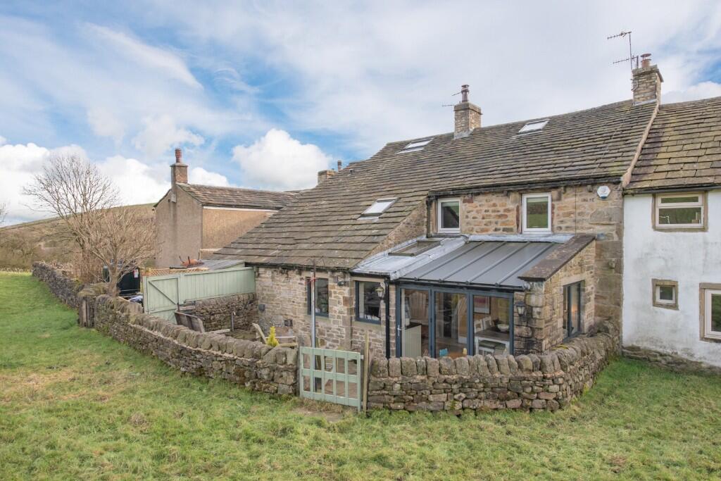 Main image of property: 20 High Fold, Lothersdale BD20 8HE