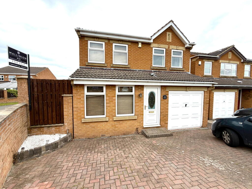 4-bed detached on Broad Gates, Silkstone, Barnsley, S75 4HD, £379,995