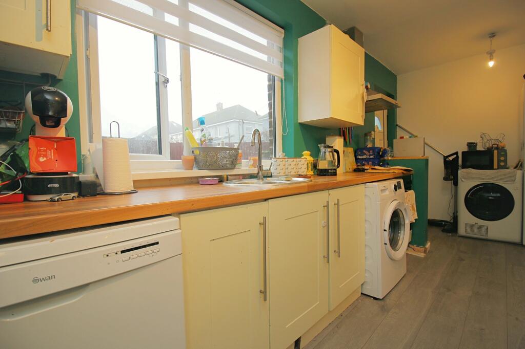 Additional image 5 of Leavington Close, Woodside, Bradford, BD6