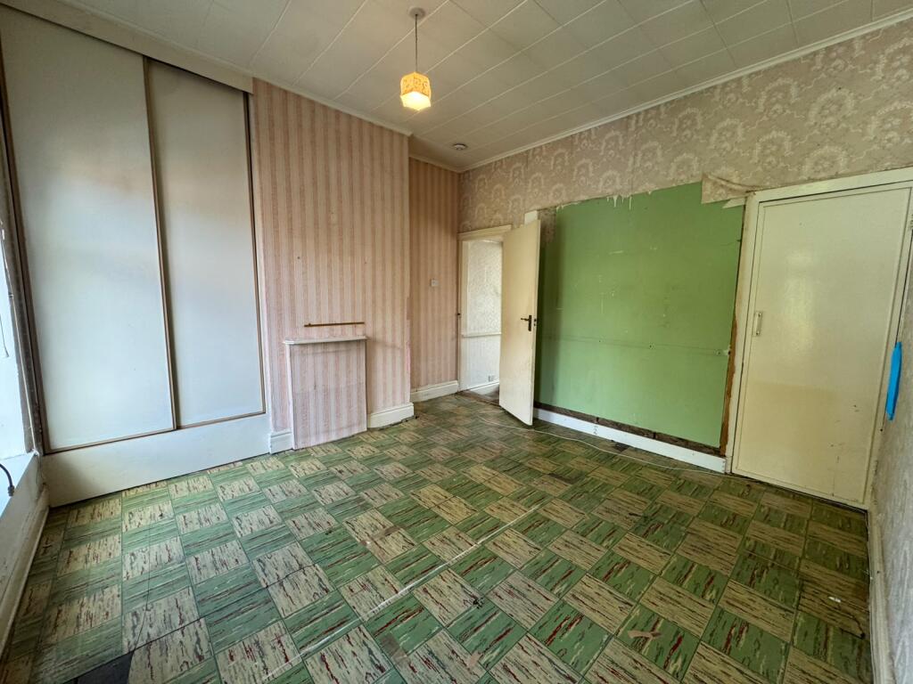 House in Stockport, Heaton Norris, Edgeley - More