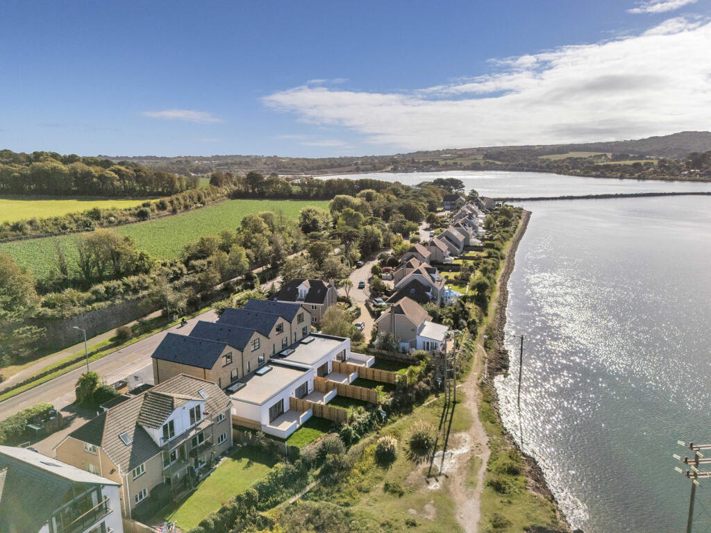 House in Hayle, Copperhouse - View 4