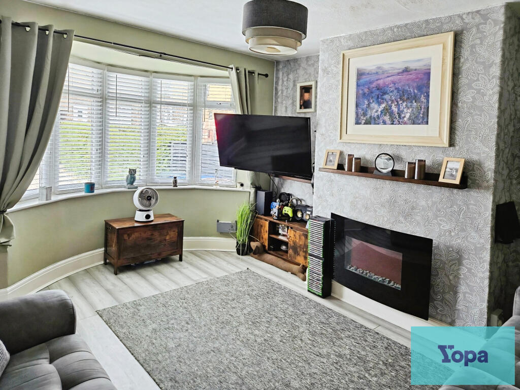 House in Stoke-on-Trent - View 3