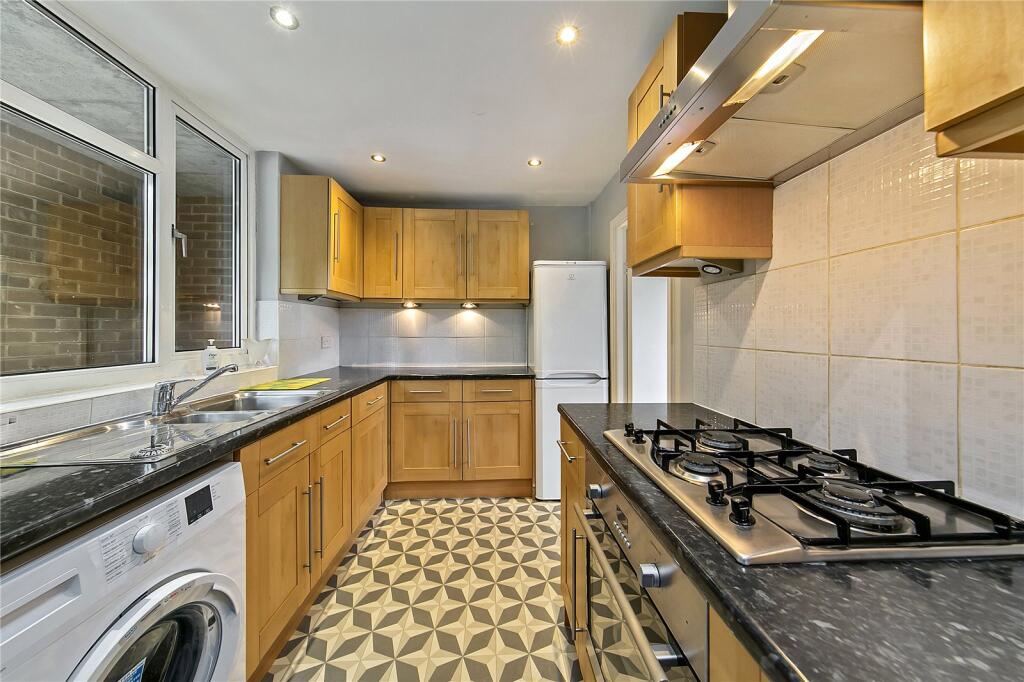 Main image of property: Longs Court, Crown Terrace, Richmond, Surrey, TW9