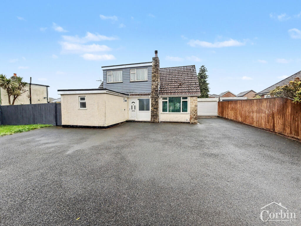 4-bed house on Heaton Road, Bournemouth, BH10 5, £375,000