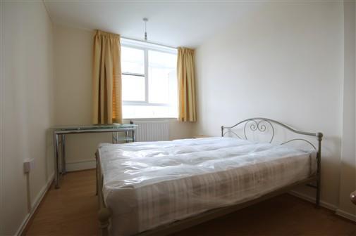 Apartment in Newcastle upon Tyne, Tyne and Wear - View 4