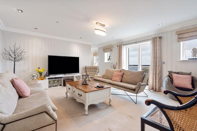 Apartment in Onchan - View 4