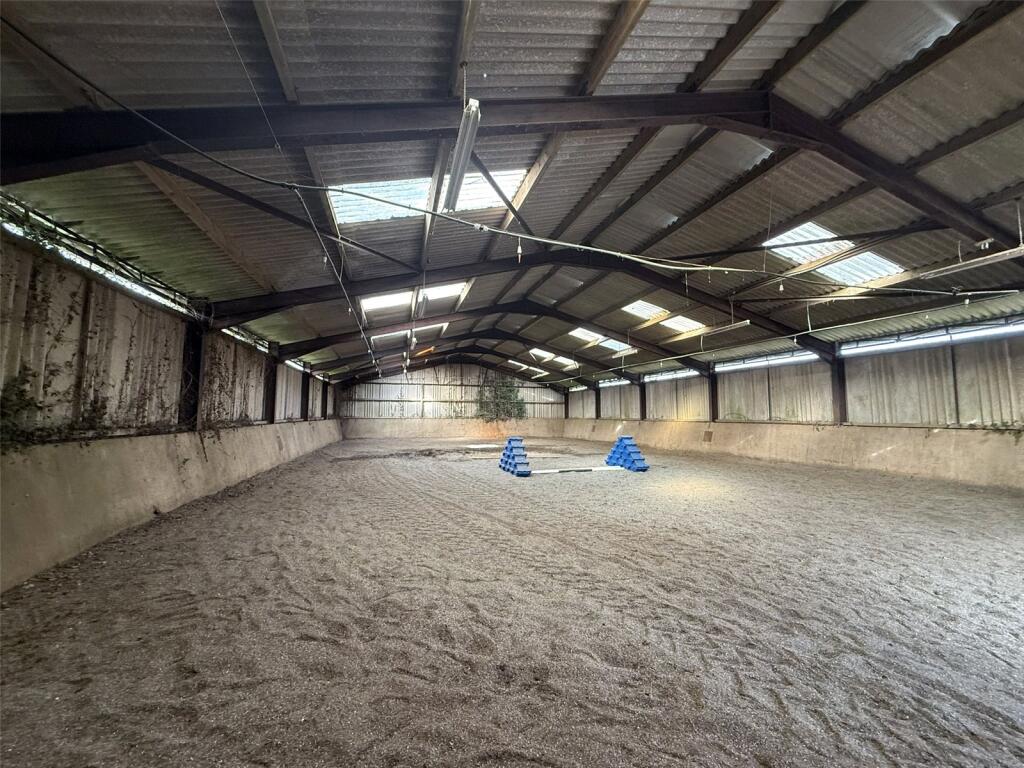 The Camp, Stroud, GL6 photo 3