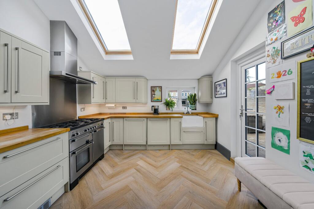 House in London, Eltham Park, Well Hall - View 3