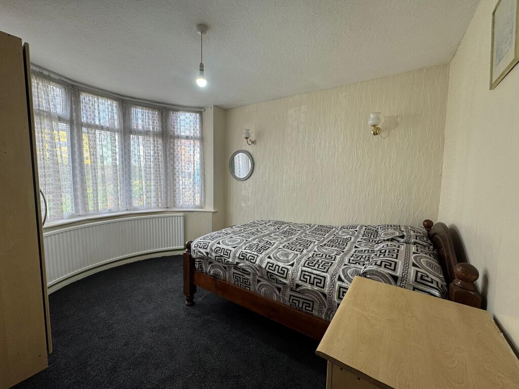 Additional image 2 of Rooms Available In Ryde Park Rd, B45