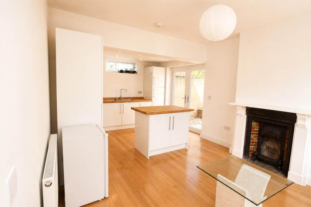 Main image of property: Henley Street, East Oxford **Student Property 2026**