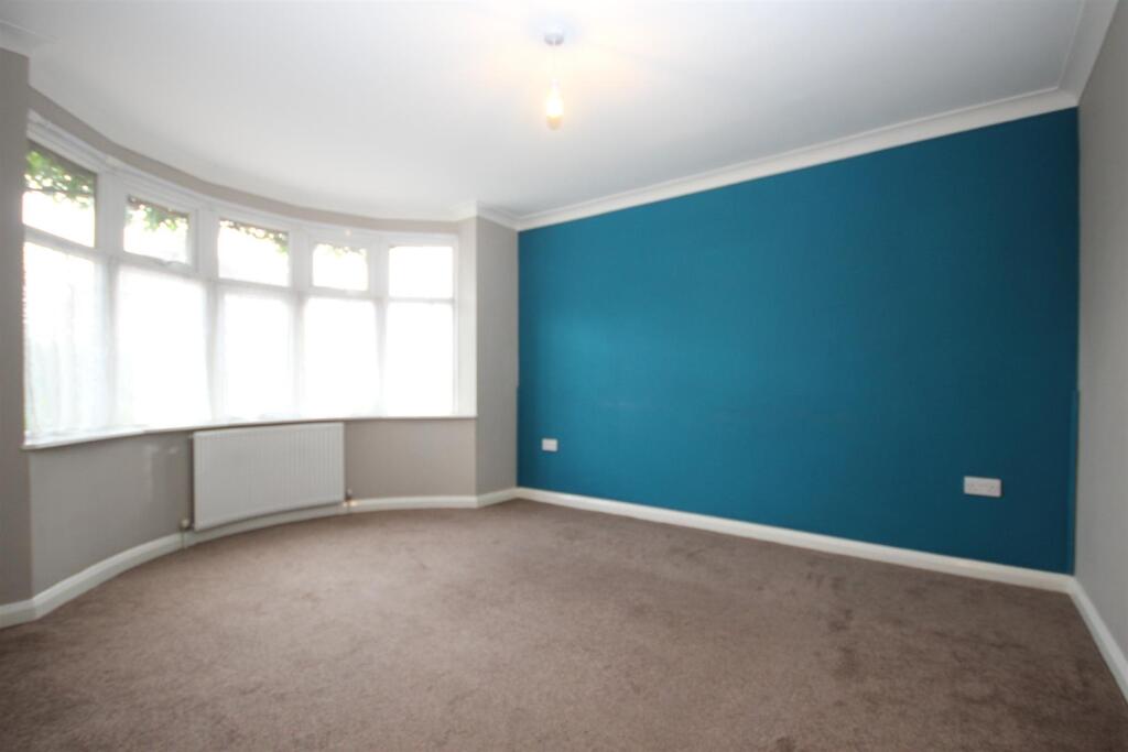 House in Kempston, Bedford - View 4