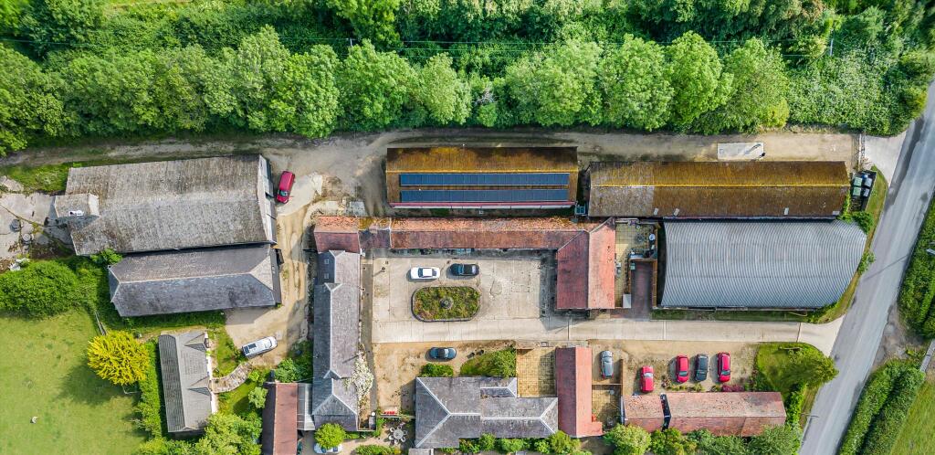 Waterperry, Oxford, Oxfordshire, OX33 - View 4