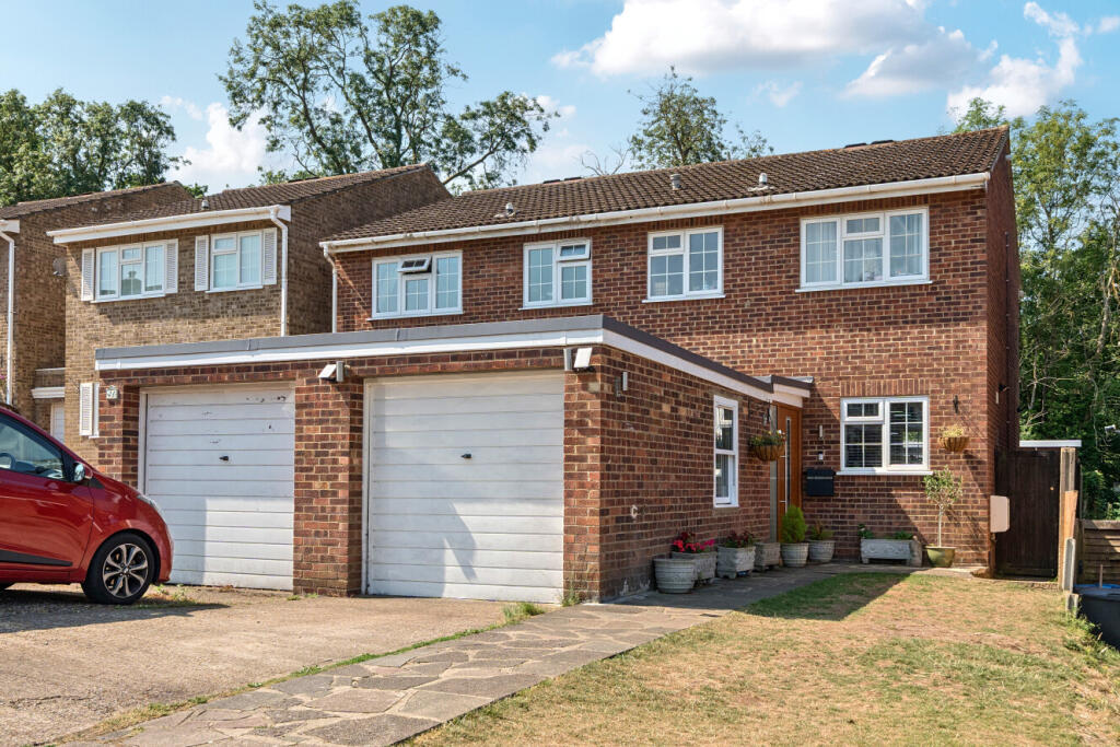 Main image of property: Darley Close, Croydon, CR0