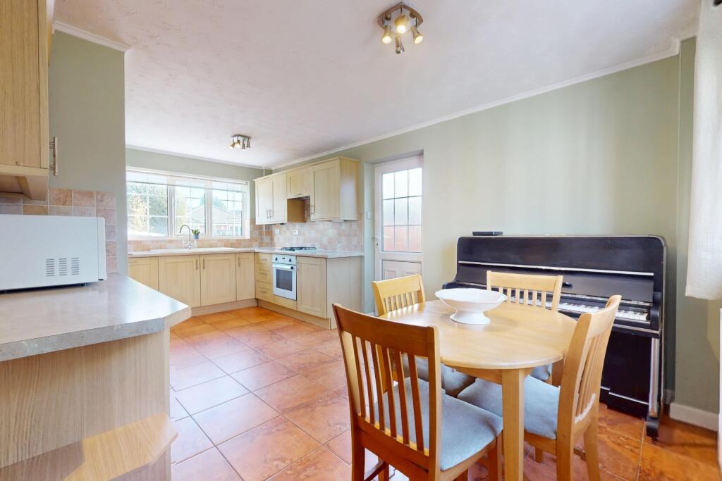 House in Telford, Hadley and Leegomery - More